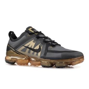 Nike Air VaporMax 2019 Black Metallic Gold